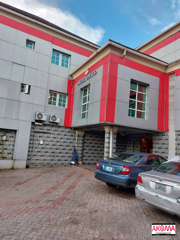 Limoh Suites