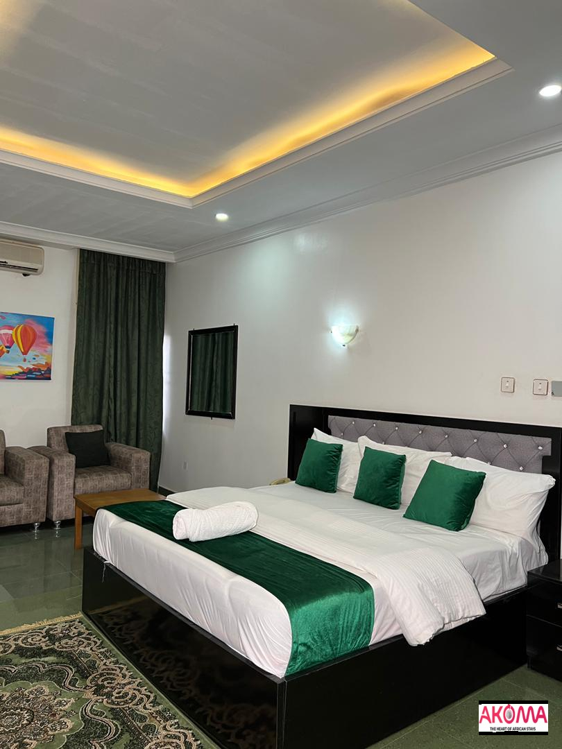 House IX Service apartment